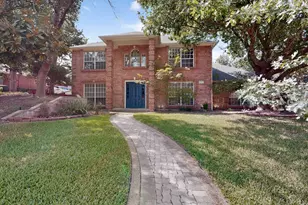 2120 Valley View Dr, Cedar Hill, TX 75104 - Photo 2