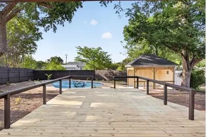 411 S Bowie Drive, Weatherford, TX 76086 - Photo 32