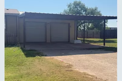 1417 Warren Street, Buffalo Gap, TX 79508 - Photo 2