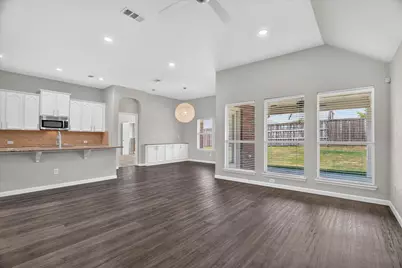 817 Peach Lane, Burleson, TX 76028 - Photo 14