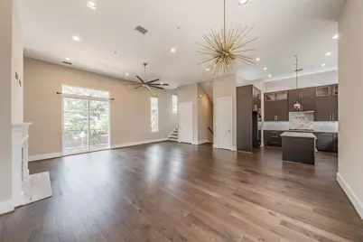 381 E Greenbriar Lane #804, Dallas, TX 75203 - Photo 12