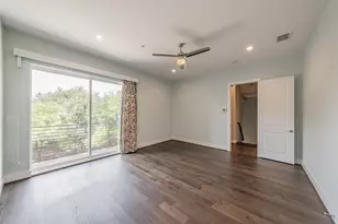 381 E Greenbriar Ln, Dallas, TX 75203 - Photo 24