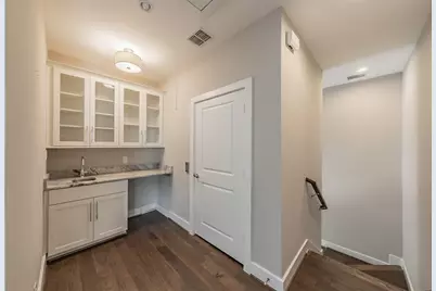 381 E Greenbriar Lane #804, Dallas, TX 75203 - Photo 34
