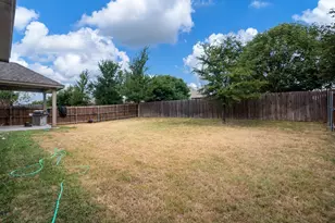 329 Strait Ln, Waxahachie, TX 75165 - Photo 22