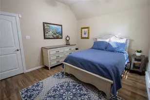 8407 Pecan Creek Dr, Arlington, TX 76001 - Photo 14