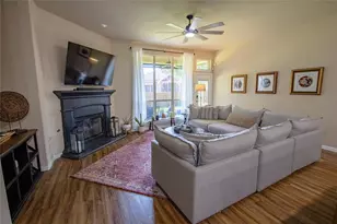 8407 Pecan Creek Dr, Arlington, TX 76001 - Photo 4