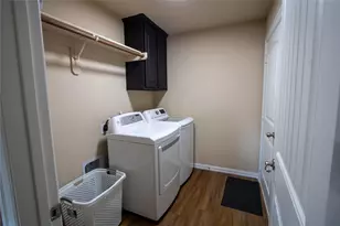 8407 Pecan Creek Dr, Arlington, TX 76001 - Photo 10