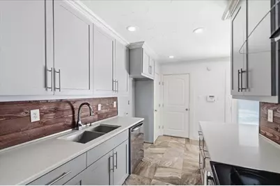 5552 N Colony Boulevard, The Colony, TX 75056 - Photo 14