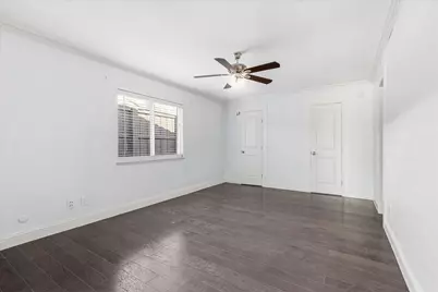 5552 N Colony Boulevard, The Colony, TX 75056 - Photo 18