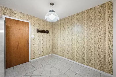 303 Bayless Drive, Euless, TX 76040 - Photo 10
