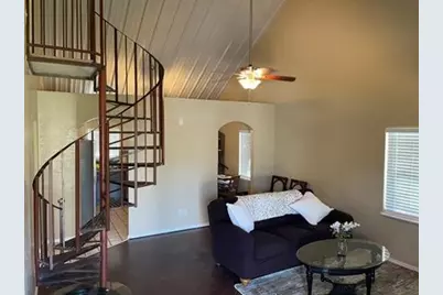 606 E Clifton Street, Stephenville, TX 76401 - Photo 4