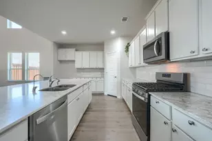 6037 Warrington St, Celina, TX 76227 - Photo 6