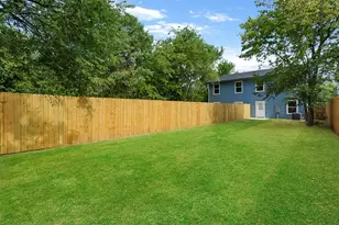 818 W Walker St, Denison, TX 75020 - Photo 14