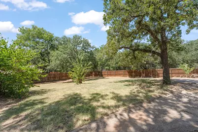 212 Roaring Springs Drive, Joshua, TX 76058 - Photo 14