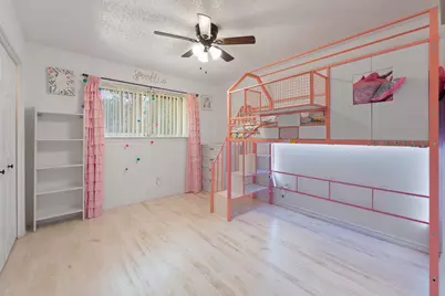 212 Roaring Springs Drive, Joshua, TX 76058 - Photo 10