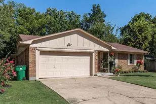500 Kirven Ave, Waxahachie, TX 75165 - Photo 4