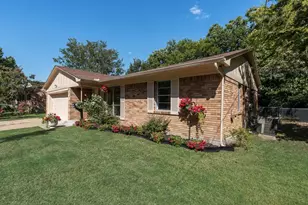 500 Kirven Ave, Waxahachie, TX 75165 - Photo 6