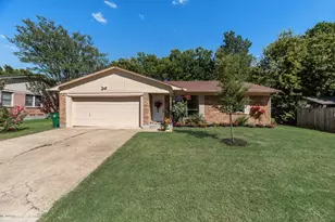 500 Kirven Ave, Waxahachie, TX 75165 - Photo 6