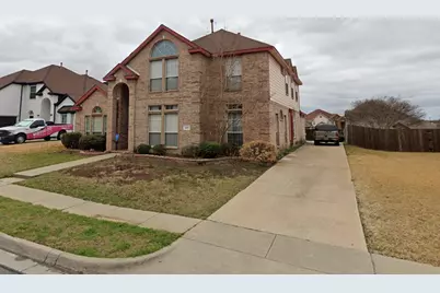 307 Fort Edward Drive, Arlington, TX 76002 - Photo 1