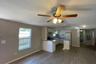 434 Sherman Dr, Pottsboro, TX 75076 - Photo 2