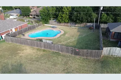 132 Ben Hogan, Stephenville, TX 76401 - Photo 2