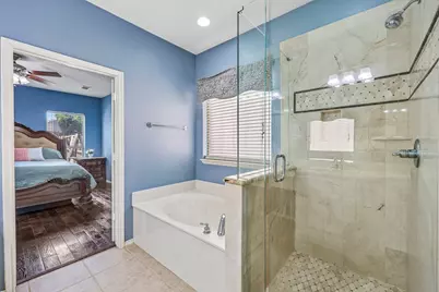 1910 Bentwood Court, Grapevine, TX 76051 - Photo 14