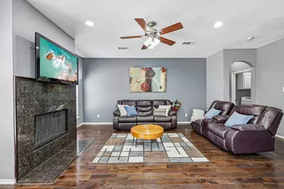 1910 Bentwood Court, Grapevine, TX 76051 - Photo 2