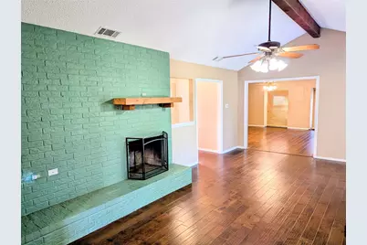 2100 N Rough Creek Court, Granbury, TX 76048 - Photo 2