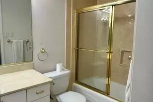 9035 Hendon Ln, Houston, TX 77036 - Photo 16