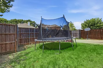 13875 Valley Mills Drive, Frisco, TX 75033 - Photo 34