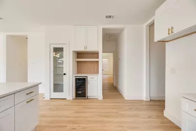 6614 Spartan Drive, Arlington, TX 76001 - Photo 10