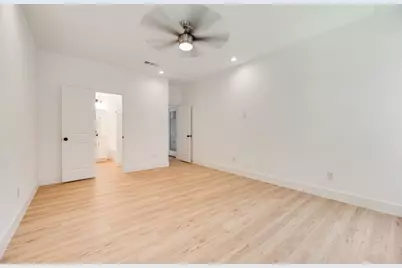 6614 Spartan Drive, Arlington, TX 76001 - Photo 16