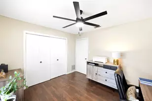 2136 Goldfinch Dr, Lewisville, TX 75077 - Photo 20