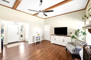 2136 Goldfinch Dr, Lewisville, TX 75077 - Photo 10