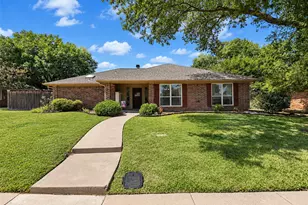 2136 Goldfinch Dr, Lewisville, TX 75077 - Photo 4