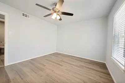 2229 Seville Court, Dalworthington Gardens, TX 76013 - Photo 14