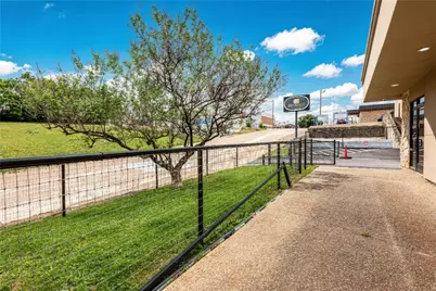 5316 Woodway Drive, Fort Worth, TX 76133 - Photo 4