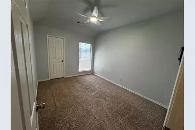 1365 W Branch Hollow Drive, Carrollton, TX 75007 - Photo 22