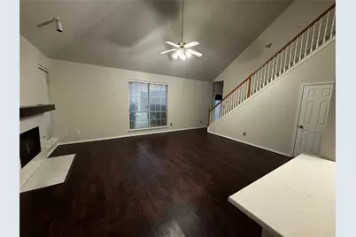 1365 W Branch Hollow Drive, Carrollton, TX 75007 - Photo 6