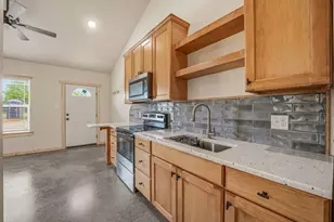 5415 Co Rd 456, Stephenville, TX 76401 - Photo 18