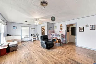 3840 Parrish St, Bellmead, TX 76705 - Photo 2