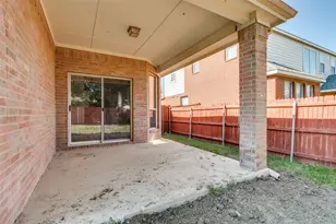 3255 Serpis, Grand Prairie, TX 75054 - Photo 24
