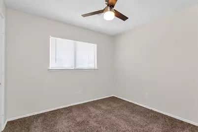 11805 S Eloise, Balch Springs, TX 75180 - Photo 18