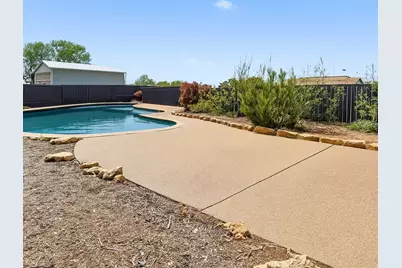 3873 Lois Road E, Sanger, TX 76266 - Photo 30