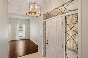 3020 Stonehenge Ln, Carrollton, TX 75006 - Photo 4