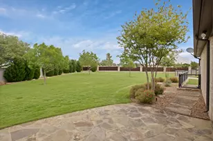 205 Haciendas Dr, Weatherford, TX 76087 - Photo 24
