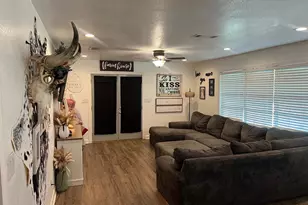 8345 County Rd 205, Grandview, TX 76050 - Photo 10
