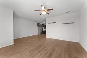 1937 Buffalo Hill Dr, Mesquite, TX 75149 - Photo 2
