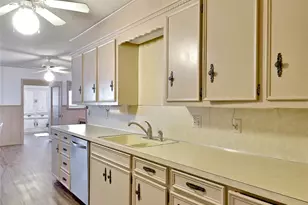 2810 Arrowhead Dr, Abilene, TX 79606 - Photo 8