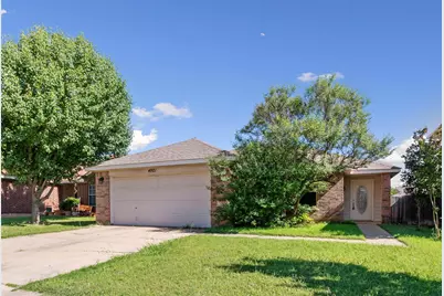 4921 Thorn Hollow Drive, Fort Worth, TX 76244 - Photo 2
